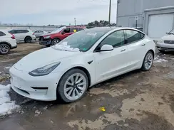 5YJ3E1EB5NF239132 2022 TESLA MODEL 3