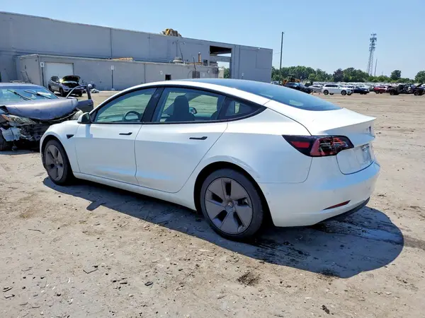 5YJ3E1EB5NF250177 2022 TESLA MODEL 3 - Image 2