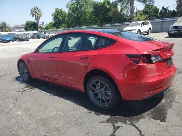 5YJ3E1EB5NF258683 2022 TESLA MODEL 3 - Image 2