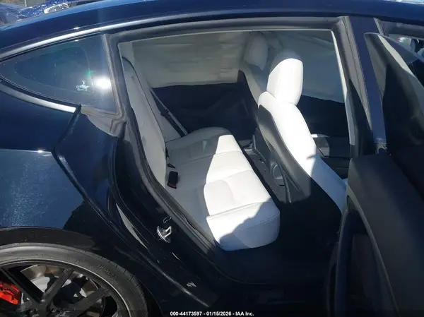 5YJ3E1EB5NF264368 2022 TESLA MODEL 3 - Image 8