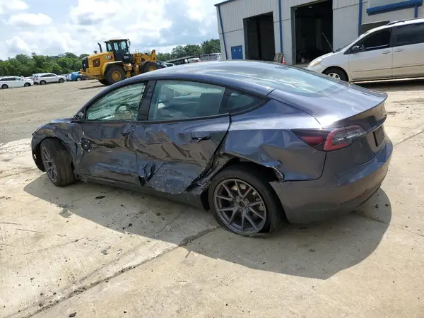 5YJ3E1EB5NF271126 2022 TESLA MODEL 3 - Image 2