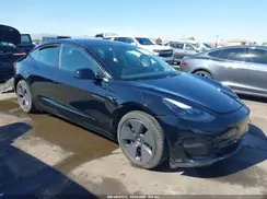 5YJ3E1EB5NF271319 2022 TESLA MODEL 3