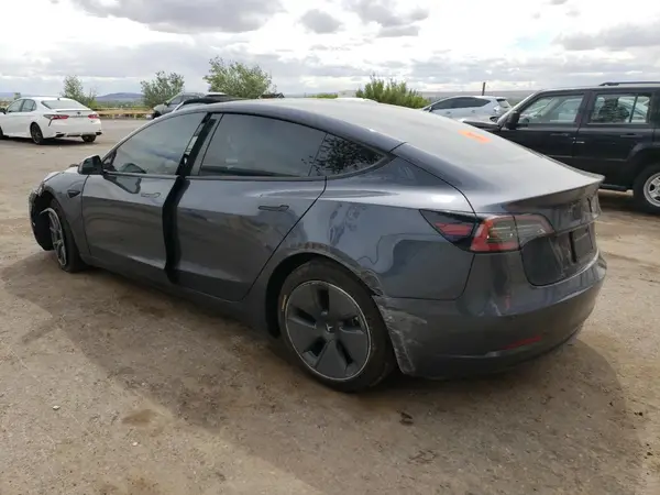 5YJ3E1EB5NF277024 2022 TESLA MODEL 3 - Image 2