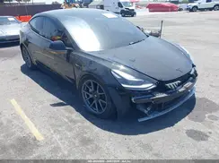 5YJ3E1EB5NF277072 2022 TESLA MODEL 3