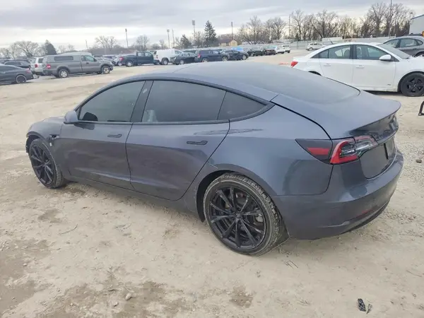 5YJ3E1EB5NF287682 2022 TESLA MODEL 3 - Image 2