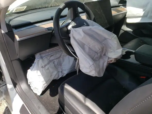 5YJ3E1EB5NF288086 2022 TESLA MODEL 3 - Image 8
