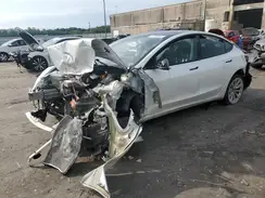5YJ3E1EB5NF290131 2022 TESLA MODEL 3