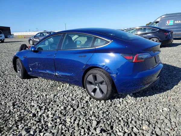 5YJ3E1EB5NF297919 2022 TESLA MODEL 3 - Image 2