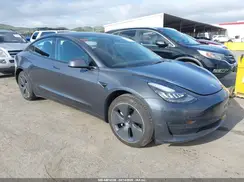 5YJ3E1EB5NF299749 2022 TESLA MODEL 3
