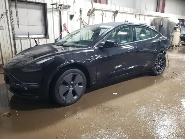 5YJ3E1EB5NF306893 2022 TESLA MODEL 3 - Image 1