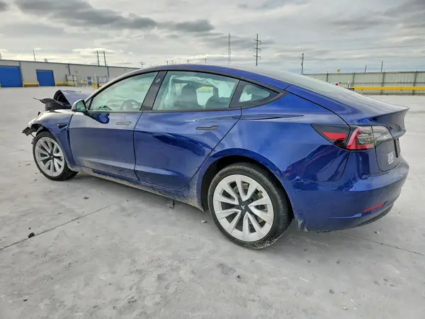 5YJ3E1EB5NF309227 2022 TESLA MODEL 3 - Image 2