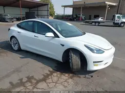 5YJ3E1EB5NF309633 2022 TESLA MODEL 3