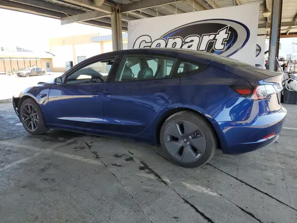 5YJ3E1EB5NF314721 2022 TESLA MODEL 3 - Image 2