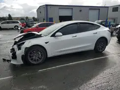 5YJ3E1EB5NF315061 2022 TESLA MODEL 3