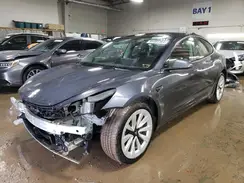 5YJ3E1EB5NF317117 2022 TESLA MODEL 3