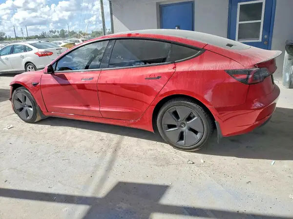 5YJ3E1EB5NF334449 2022 TESLA MODEL 3 - Image 2