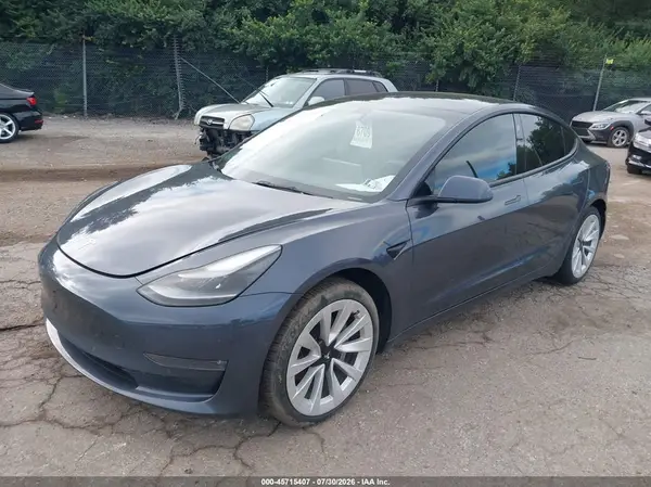 5YJ3E1EB5NF339456 2022 TESLA MODEL 3 - Image 2