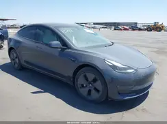 5YJ3E1EB5NF345662 2022 TESLA MODEL 3