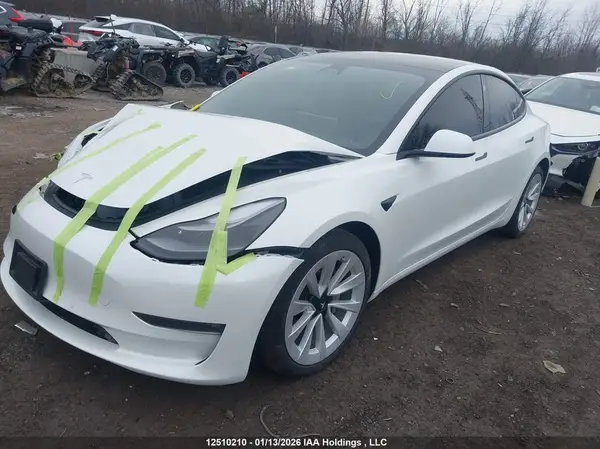 5YJ3E1EB5NF346925 2022 TESLA MODEL 3 - Image 2
