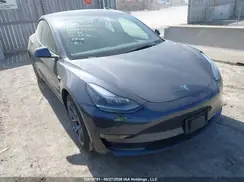 5YJ3E1EB5NF348383 2022 TESLA MODEL 3