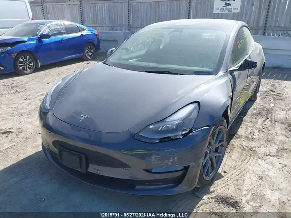 5YJ3E1EB5NF348383 2022 TESLA MODEL 3 - Image 2