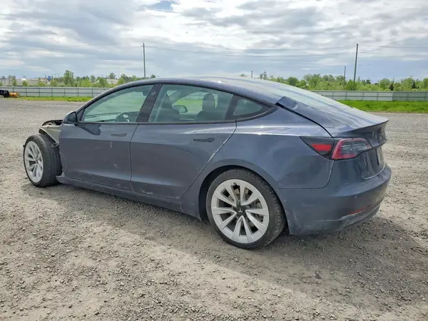 5YJ3E1EB5NF349016 2022 TESLA MODEL 3 - Image 2