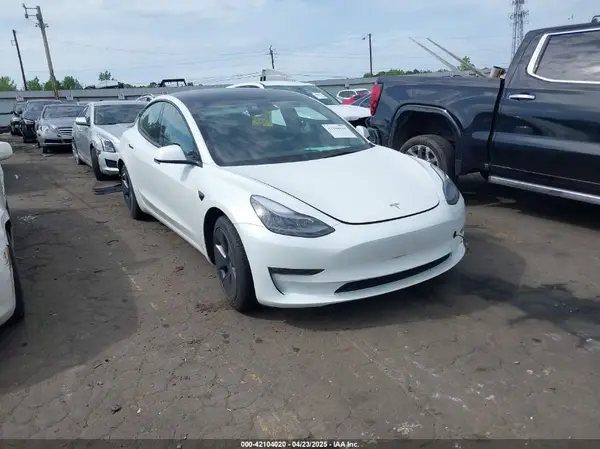5YJ3E1EB5NF349078 2022 TESLA MODEL 3 - Image 1