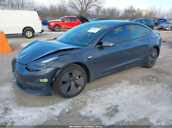 5YJ3E1EB5NF351512 2022 TESLA MODEL 3 - Image 2