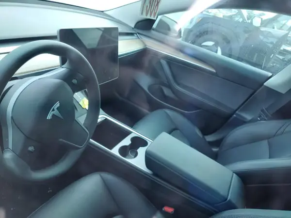 5YJ3E1EB5NF361246 2022 TESLA MODEL 3 - Image 8