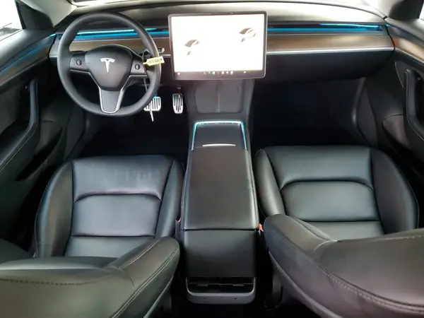 5YJ3E1EB5PF477825 2023 TESLA MODEL 3 - Image 8