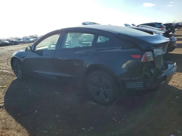 5YJ3E1EB5PF591579 2023 TESLA MODEL 3 - Image 2