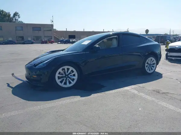 5YJ3E1EB5PF603360 2023 TESLA MODEL 3 - Image 2