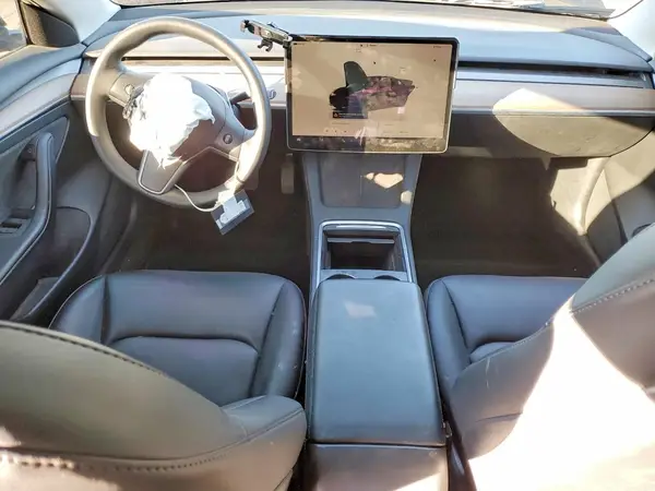 5YJ3E1EB5PF607876 2023 TESLA MODEL 3 - Image 8
