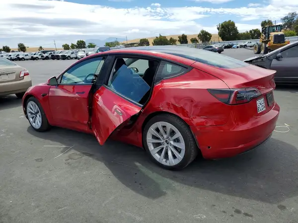5YJ3E1EB5PF609904 2023 TESLA MODEL 3 - Image 2