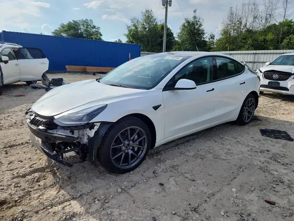 5YJ3E1EB5PF612818 2023 TESLA MODEL 3 - Image 1