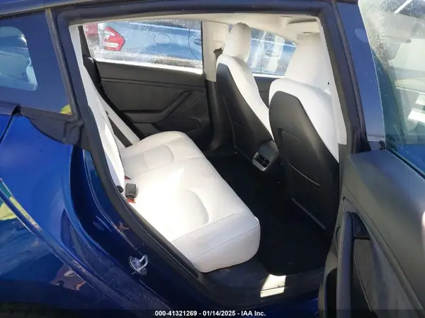 5YJ3E1EB5PF623706 2023 TESLA MODEL 3 - Image 8