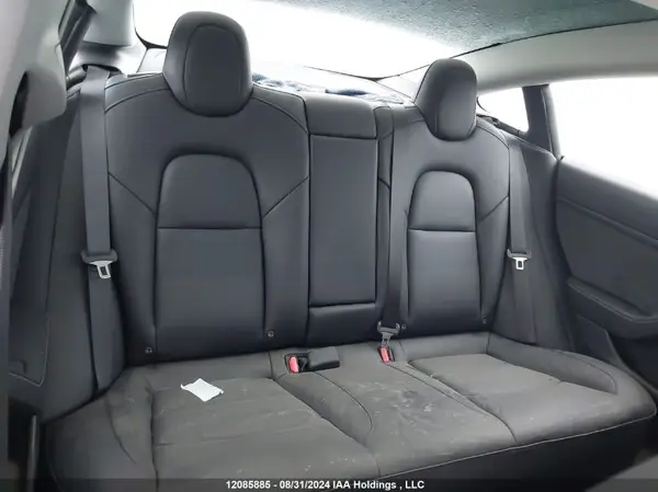 5YJ3E1EB5PF675692 2023 TESLA MODEL 3 - Image 8