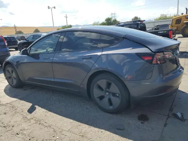 5YJ3E1EB5PF675742 2023 TESLA MODEL 3 - Image 2