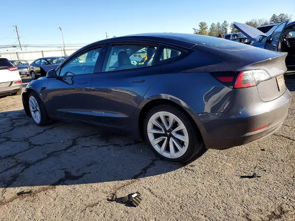 5YJ3E1EB5PF689088 2023 TESLA MODEL 3 - Image 2
