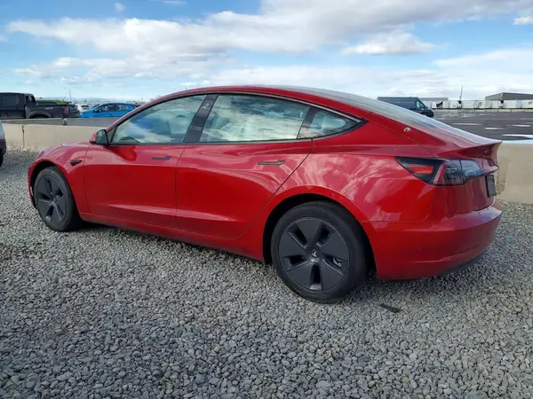 5YJ3E1EB5PF705287 2023 TESLA MODEL 3 - Image 2