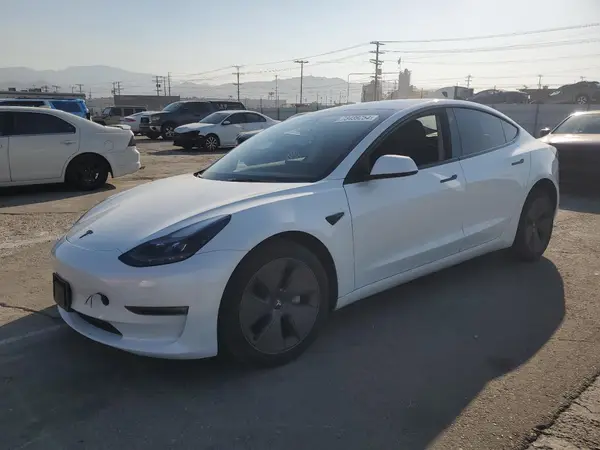 5YJ3E1EB5PF712336 2023 TESLA MODEL 3 - Image 1