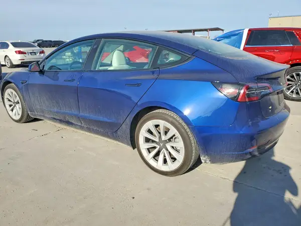 5YJ3E1EB5PF712711 2023 TESLA MODEL 3 - Image 2