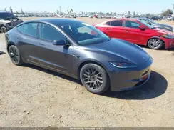 5YJ3E1EB5RF724991 2024 TESLA MODEL 3