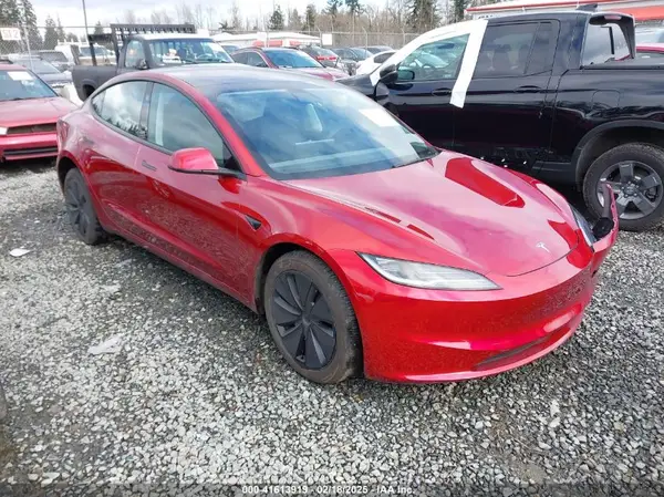 5YJ3E1EB5RF733965 2024 TESLA MODEL 3 - Image 1
