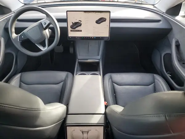 5YJ3E1EB5RF734534 2024 TESLA MODEL 3 - Image 8