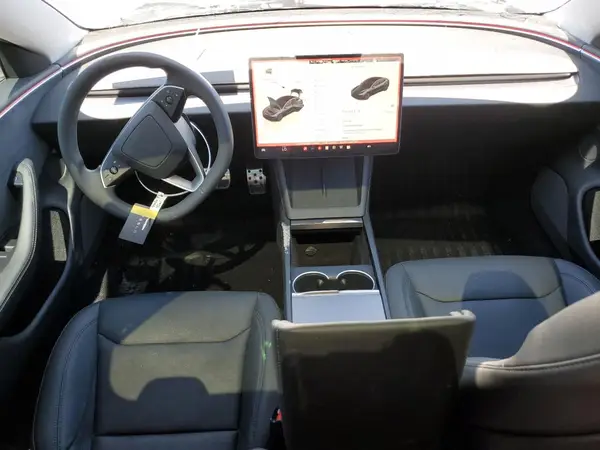 5YJ3E1EB5RF734954 2024 TESLA MODEL 3 - Image 8