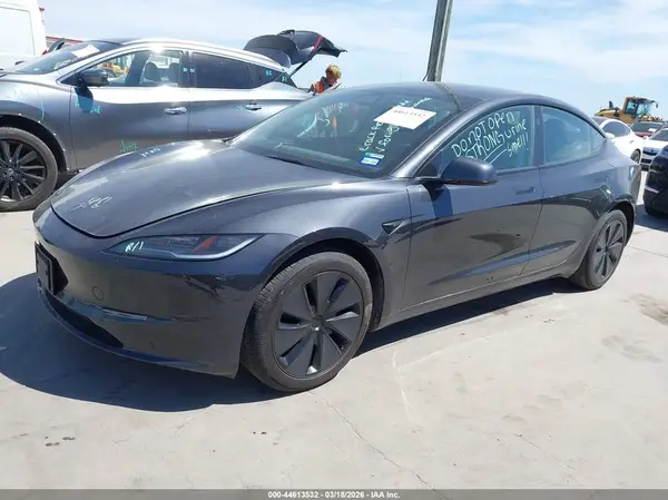 5YJ3E1EB5RF738891 2024 TESLA MODEL 3 - Image 2