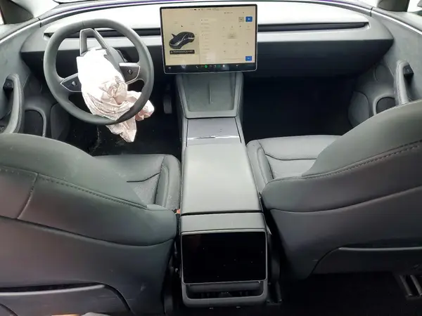 5YJ3E1EB5RF754539 2024 TESLA MODEL 3 - Image 8