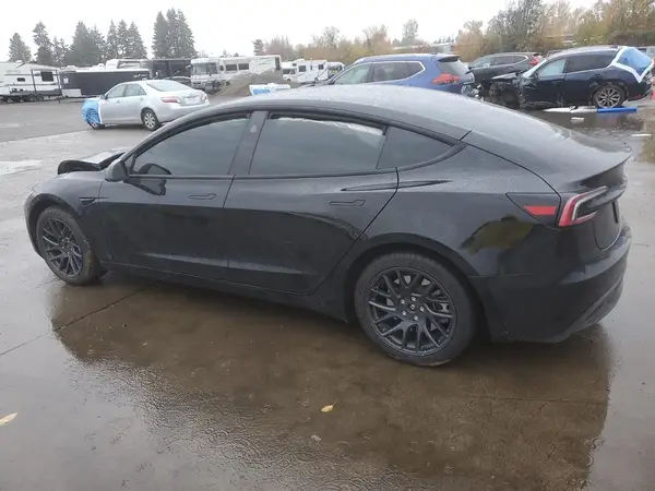5YJ3E1EB5RF756422 2024 TESLA MODEL 3 - Image 2