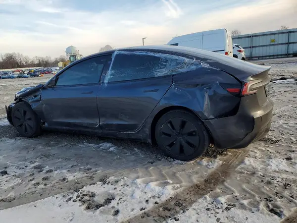 5YJ3E1EB5RF790165 2024 TESLA MODEL 3 - Image 2